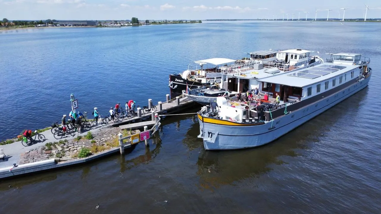 Unique Hotelboat Botel Lena Maria Амстердам 0*,